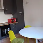 La Movida דירה לקו